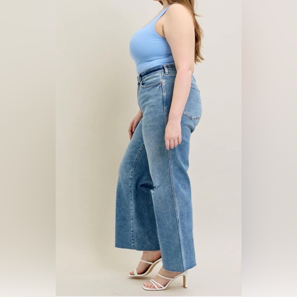Judy Blue Indigo Rush High Rise Wide Leg Distressed Jeans Size 16W - Picture 4 of 16
